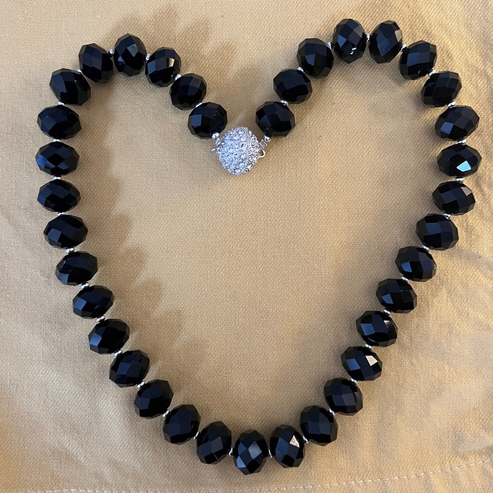 Black Bead & Rhinestone Clasp 20' Dressy Necklace